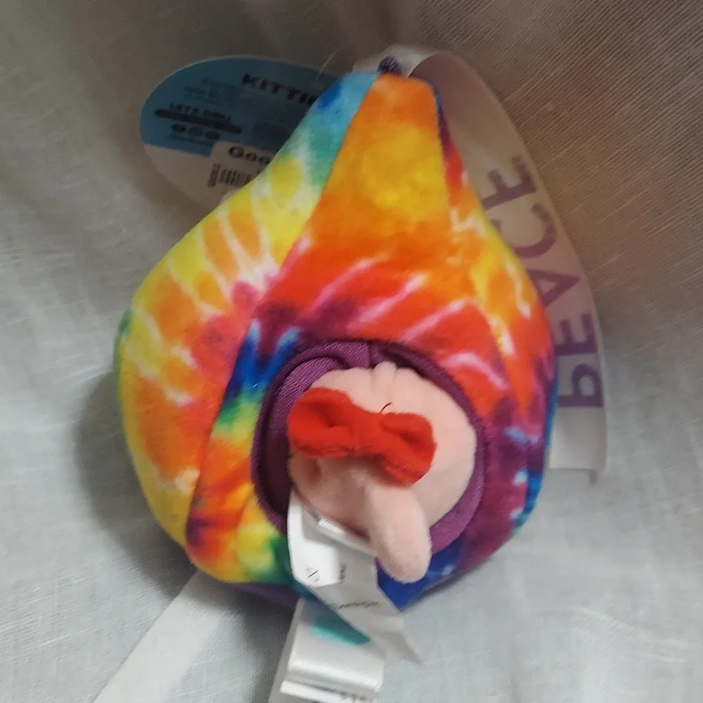 Anirollz Mini Plush Outfitz Tie-Dye PEACE Kittiroll Hershey Kisses Toy
